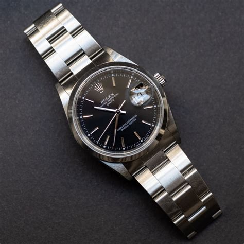 Rolex Oyster Perpetual Date Ref. 15200 Black Dial / 